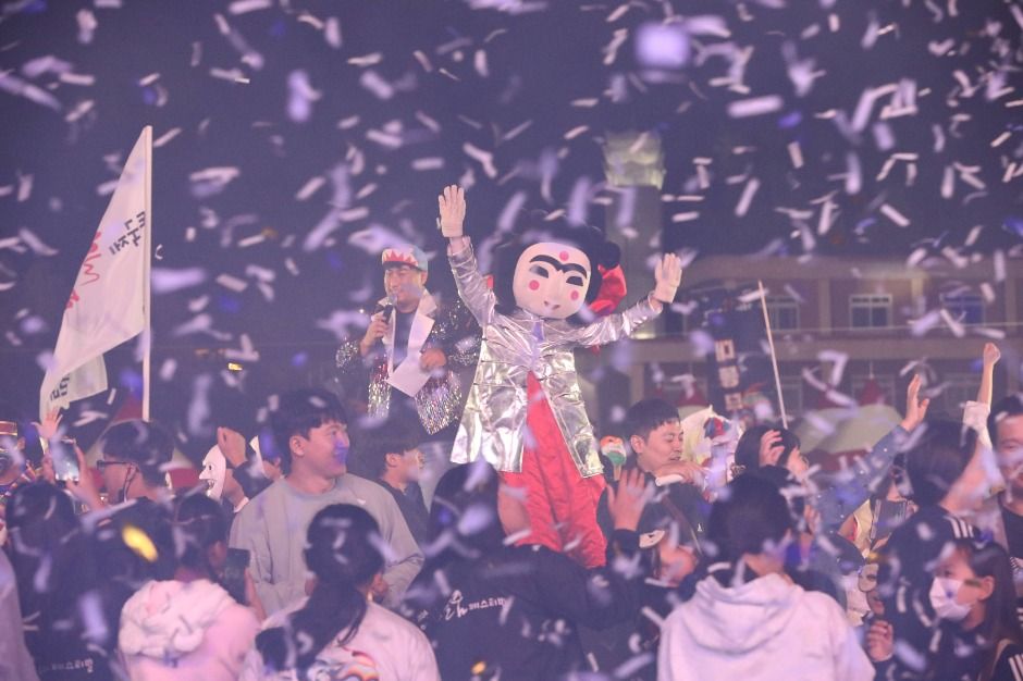 Festival de la Danza de Máscaras de Andong (안동국제탈춤페스티벌)