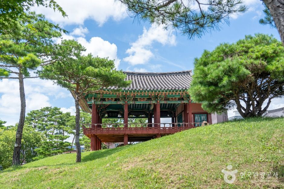 찬경루