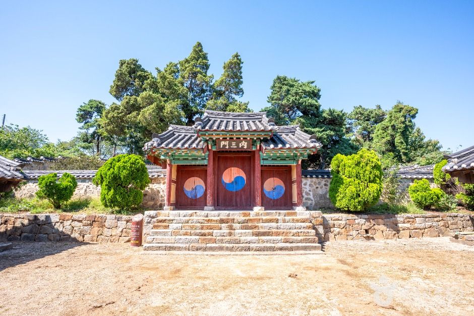 thumbnail-평택향교-1