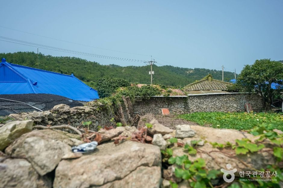 비금도 내촌마을 옛 담장