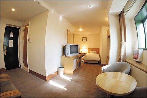 Astoria Hotel (아스토리아 호텔)