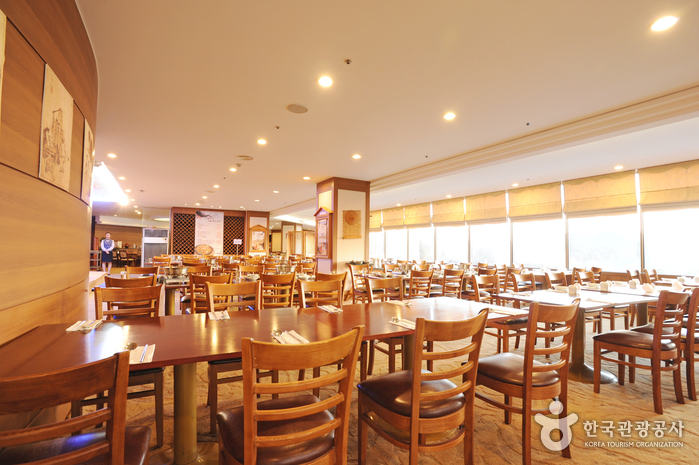 Kolon Hotel Gyeongju (코오롱호텔)