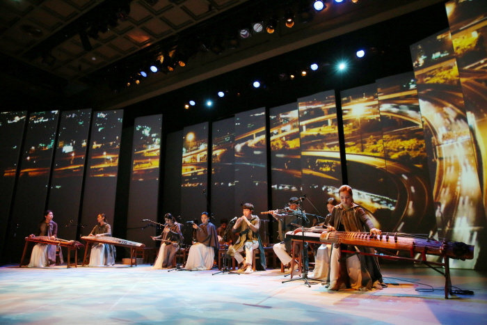 Tradtitionelles Theater Seoul Namsan Gugakdang (서울 남산국악당)