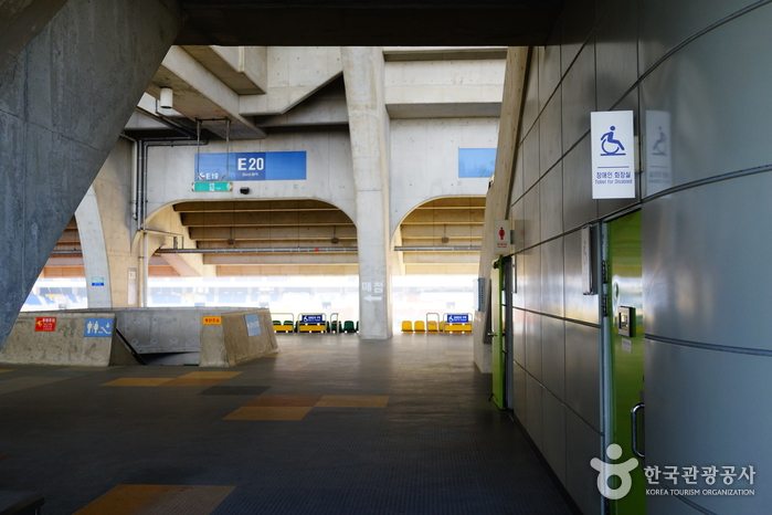 Stade d'Asiad de Busan (부산 아시아드주경기장)