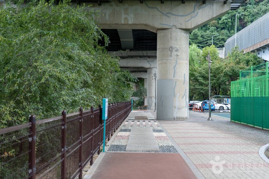 산본IC체육공원