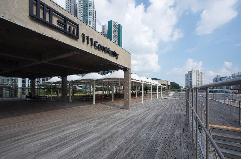 복합문화공간 111씨엠(111CM)