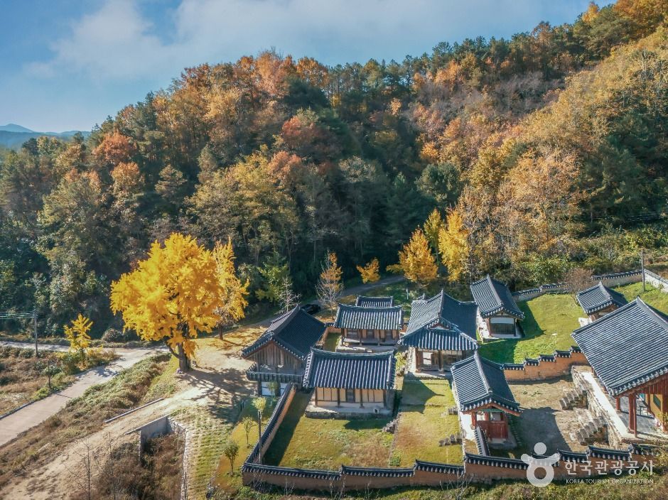 thumbnail-예안향교-2