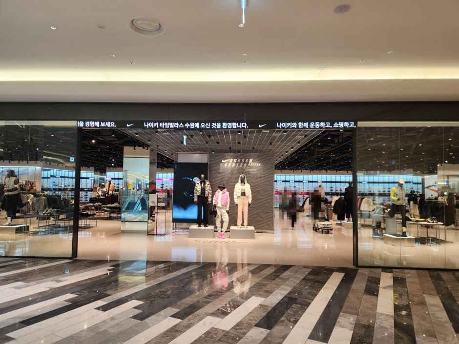 [事後免税店] ナイキ・タイムビラススウォン（水原）店(나이키 타임빌라스 수원점)