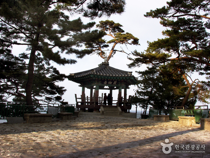 Pavillon Uisangdae du temple Naksansa (낙산사 의상대)