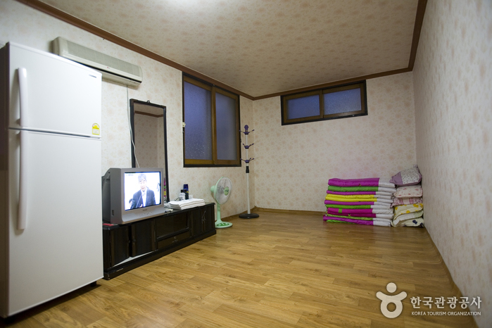 Servill Hotel (세르빌호텔[우수숙박시설 굿스테이])