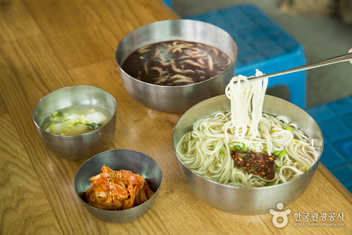 곡성시장 별미칼국수