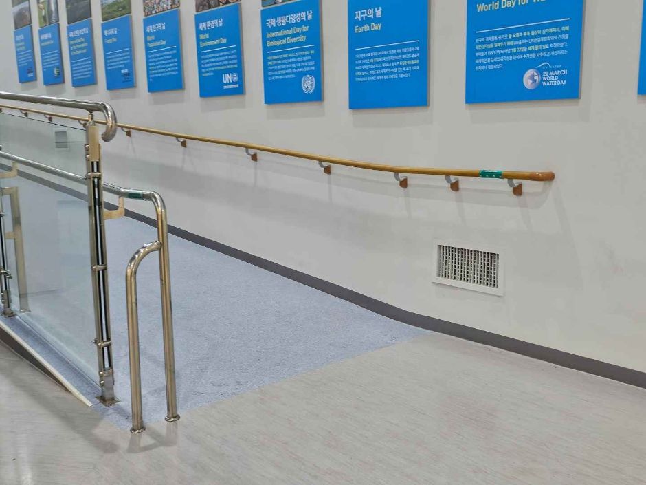 thumbnail-한반도습지 생태문화시설-15