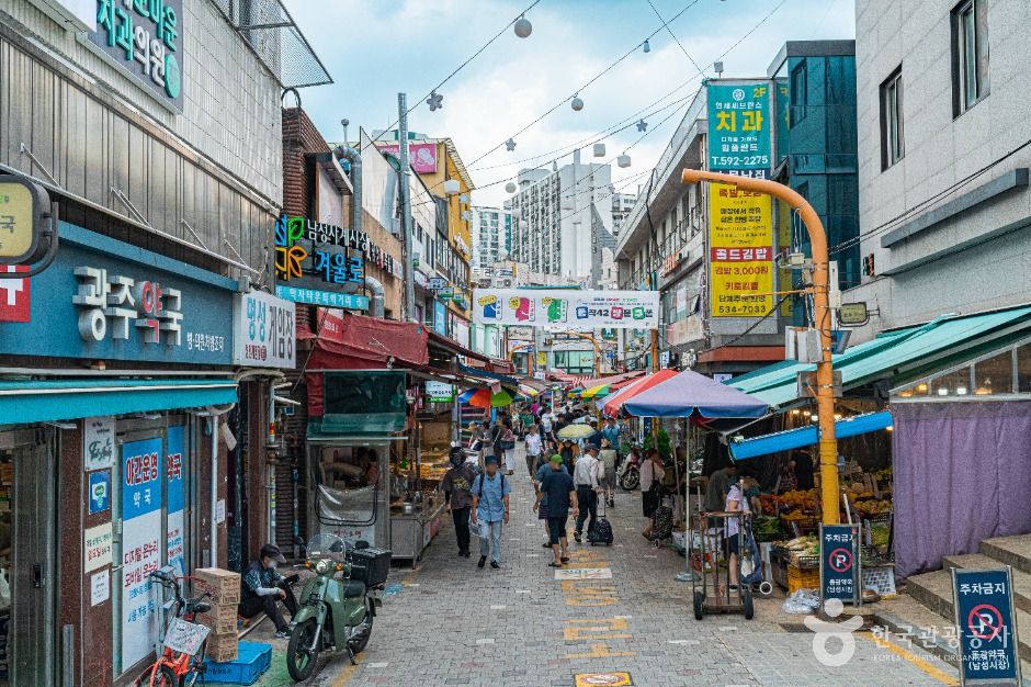 남성사계시장