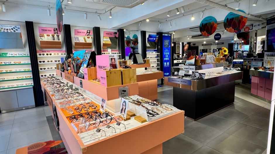 thumbnail-[事後免税店] Look Optical（ルックオプティカル）・シンチョン（新村）店(룩옵티컬 신촌점)-2