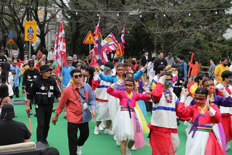 Festival de la Danza de Máscaras de Andong (안동국제탈춤페스티벌)