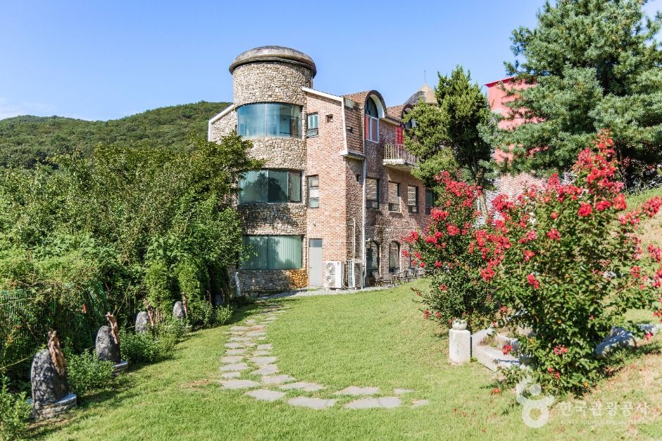 thumbnail-순교자 황사영 알렉시오 묘-7