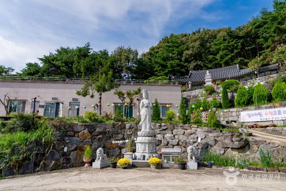 thumbnail-청안사(세종)-1