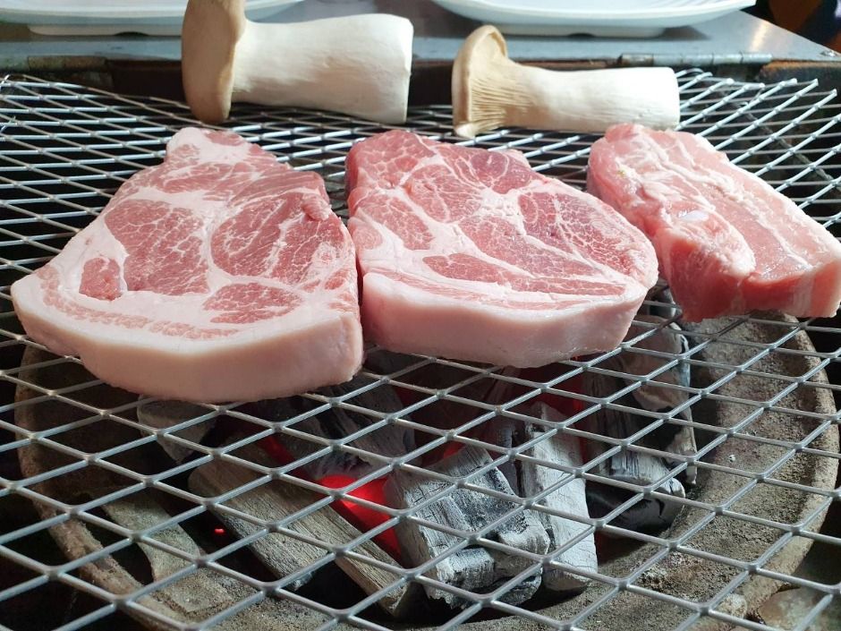 thumbnail-여우사이-1