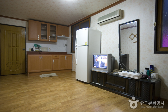 Servill Hotel (세르빌호텔[우수숙박시설 굿스테이])