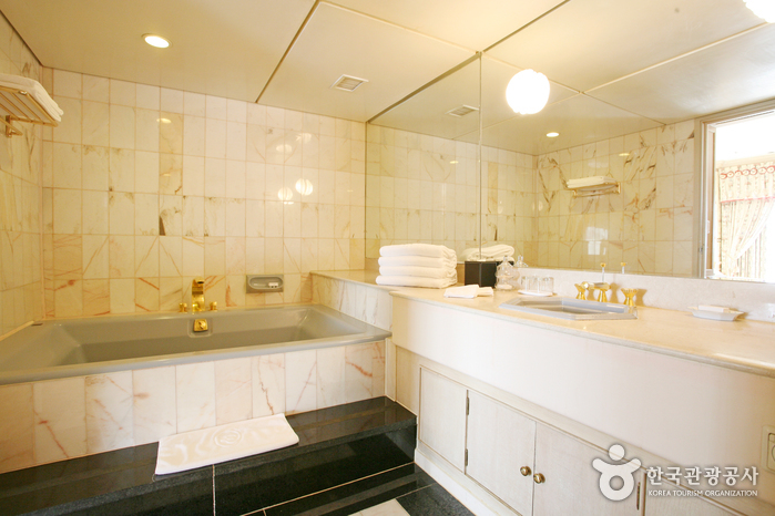 Gyeongju Hilton Hotel (경주힐튼호텔)