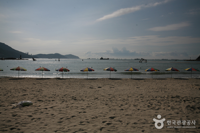 Strand Songdo (송도해수욕장)