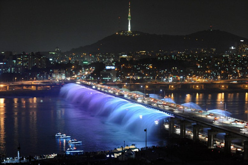 Banpo Bridge Rainbow...