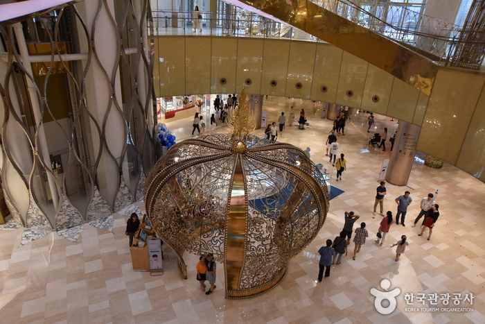 rosa.K - Lotte World Tower Avenuel Branch  로사케이 롯데백화점 에비뉴엘 월드타워점 : TRIPPOSE