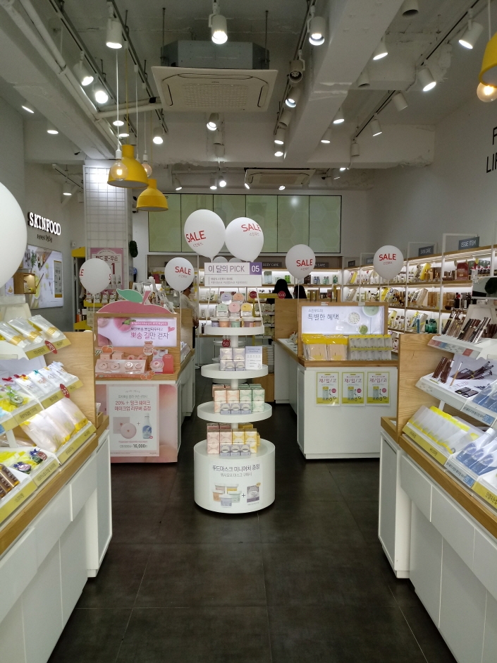 Skinfood - Dongseong-ro Branch [Tax Refund Shop] (스킨푸드동성로점)