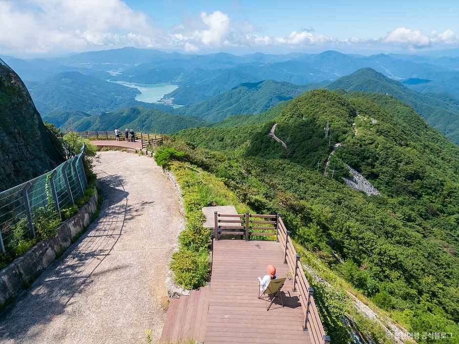 thumbnail-오도산전망대-1