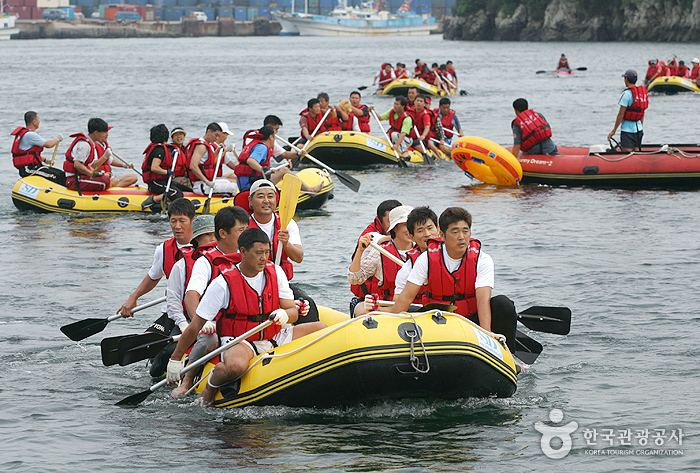 Seogwipo Chilsimni Festival (서귀포 칠십리축제)