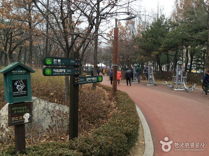 Parc de Cheonho (천호공원)