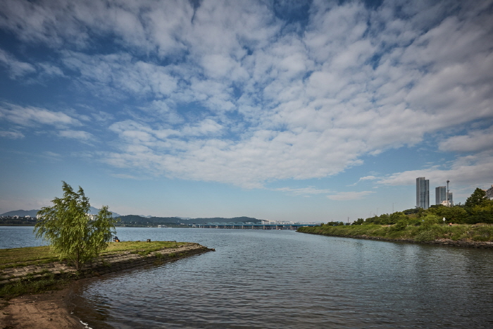 Parque Ichon del Río Hangang (이촌한강공원)