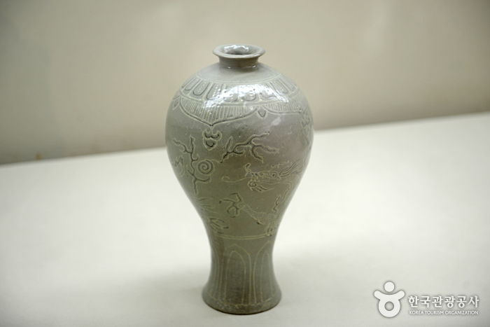 Goryeo Seladon-Museum Gangjin (강진 고려청자박물관)