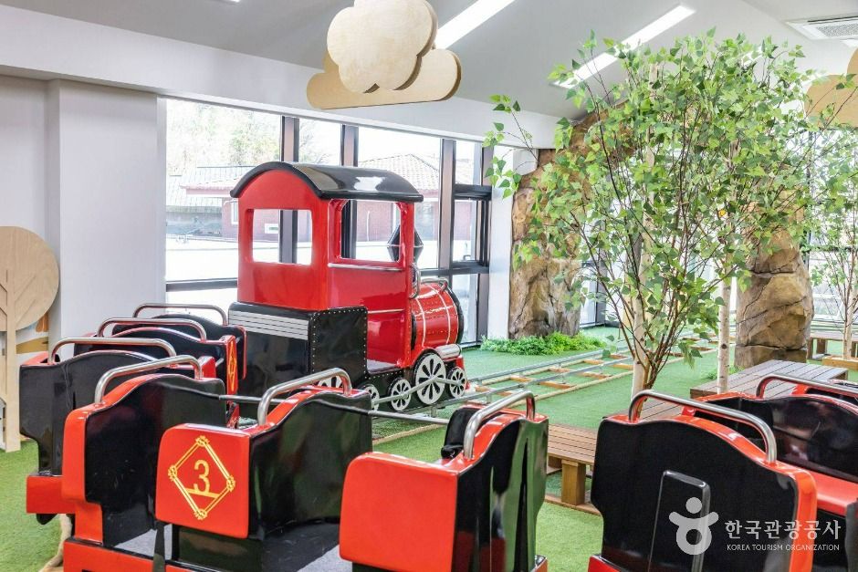 thumbnail-조곡동 철도문화마을-18