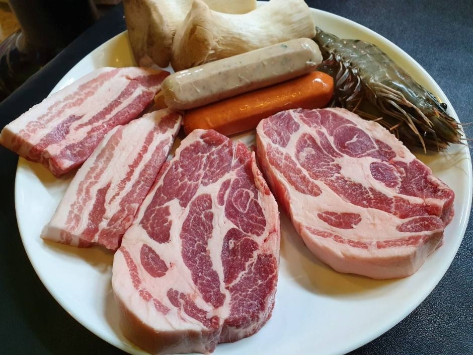 thumbnail-여우사이-3