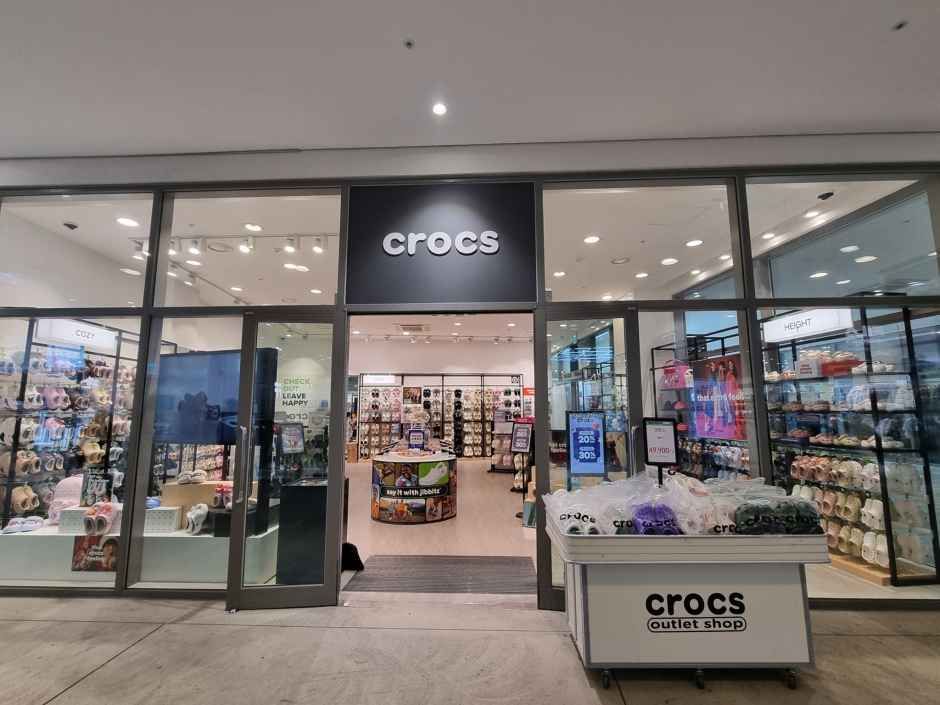 thumbnail-Crocs - LOTTE Premium Outlets Icheon Branch [Tax Refund Shop](크록스 롯데프리미엄아울렛 이천점)-0