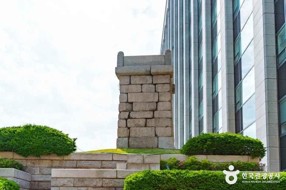 thumbnail-서울 관상감 관천대-2