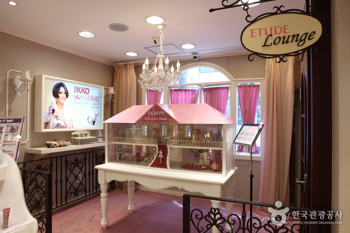 Etude House (branche de Myeongdong) (에뛰드하우스-명동1호점)5