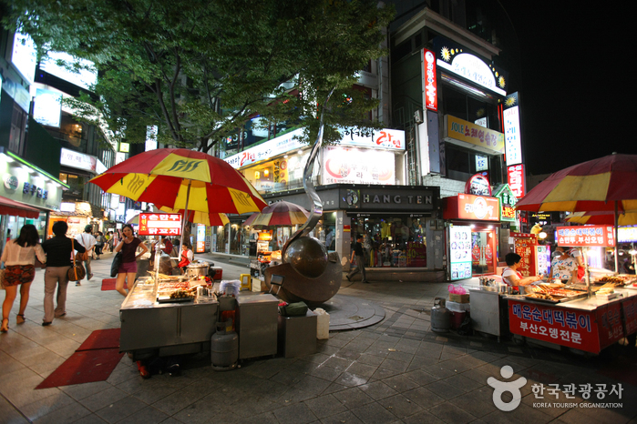 BIFF Square (BIFF 광장 (구, PIFF 광장))