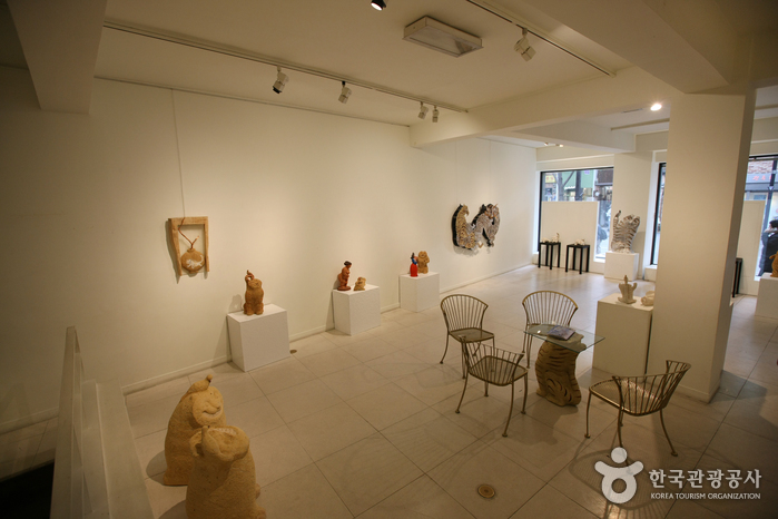 가나아트스페이스1