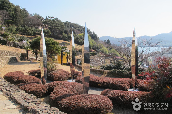 Parc des sculptures du mont Nammgangsan (남망산 조각공원)