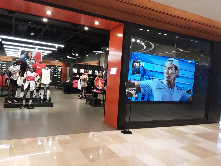 Nike - Lotte World Mall Branch [Tax Refund Shop] (나이키 롯데월드몰)