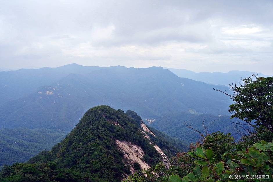 조령산