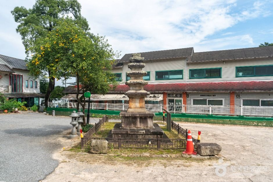 충주_충주 창동리 오층석탑 (4)