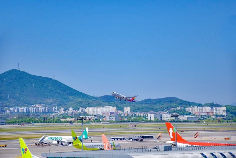 thumbnail-국립항공박물관-4