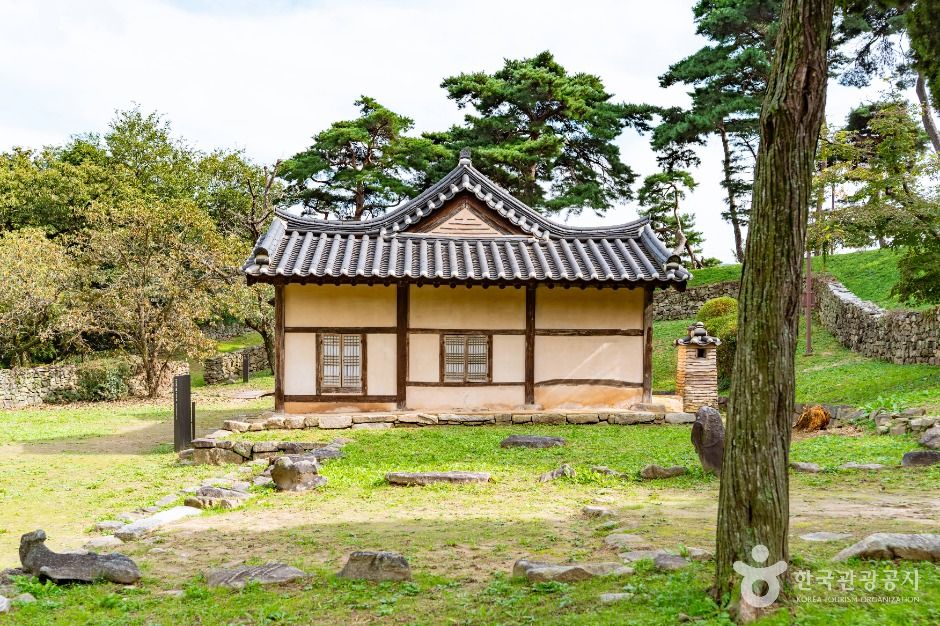 아산 맹씨 행단(맹사성 고택)