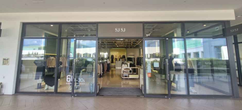 [事後免税店] SJSJ ・現代プレミアムアウトレットキンポ（金浦）店(SJSJ 현대프리미엄아울렛 김포점)