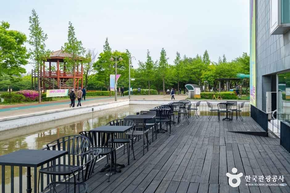 thumbnail-경기도미술관-20