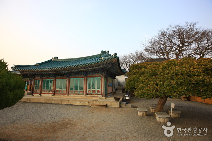 Ermitage Ganworam à Seosan (간월암(서산))