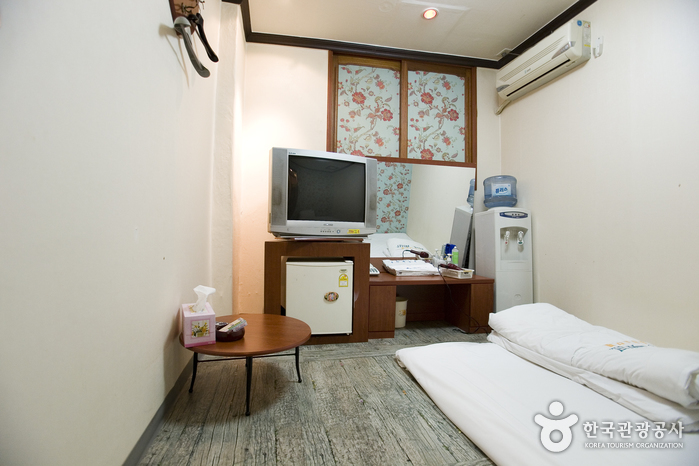 Savoi Motel (사보이 모텔)